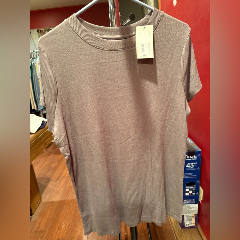 Target Women's Light Gray Short Sleeve Tee